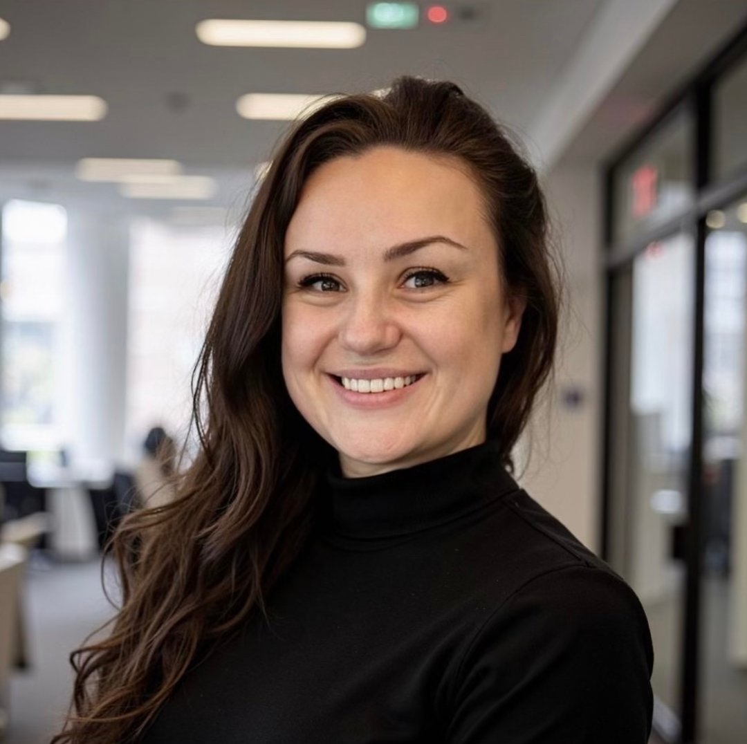 Emiliya, Co-founder Pixova Studio Chicago